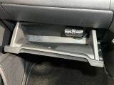 「収納スペース」使いやすい収納を、使いやすい場所に。様々な場所に収納スペースがあり使い勝手も良いので車内もスッキリして綺麗を保てます