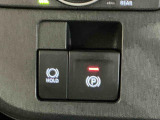 安全安心な走行のために、納車前には小さなクルマを知り尽くしたエキスパートが基本性能に関わる機能や状態を徹底的に点検しています。