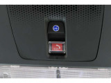 緊急通報ボタンが装備されています。ホンダコネクト対応。ご利用には、Honda Total Care プレミアムのご加入が必要です。