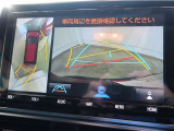 パノラミックビューモニター付き◎前後左右のカメラ映像で駐車をサポート!障害物をいち早く確認。