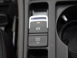 電動パーキングにブレーキホールドも付いております!
