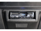 ETCは運転席の右下にあります。