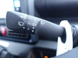 車検・点検・整備等、当社の整備工場にて責任を持って行います。ご購入から末永くカーライフをサポートさせていただきます。安心のダイハツディーラーの整備工場にお任せください。