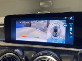 【360℃カメラシステム】自車を上方から見下ろしているかのような仮想映像がディスプレイに映しだされます。全周囲の画像が映し出されるので、細い道への進入時や、狭い場所での駐車時に役立ちます☆