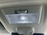 LEDルームライトがとっても明るい☆