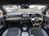 CLAクラス CLA200d AMGライン Sブレーク 修復歴無し