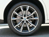 ◆ローンリース等ファイナンス商品、BMW専用自動車保険、BMWカード、コーティング、板金塗装、ドライブレコーダーなど社外品の取扱もございます。お車に関することは全てバルコムにお任せ下さい◆