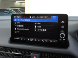 ナビゲーションはホンダコネクトディスプレイを装着しております。AM、FM、Bluetooth、フルセグTVがご使用いただけます。初めて訪れた場所でも道に迷わず安心ですね!
