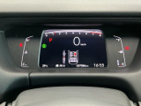 メータは先進的なデジタルメーターを採用!ゆっくりと数字が動くのでとても見やすく表示されます!平均燃費なども表示、エコな運転の手助けをしてくれます!