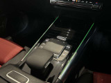 時間や距離的な都合で実車をご覧頂けないお客様、ご安心ください。私共がお客様の目の代わりとなって、お車を確認させて頂きます。詳細の写真を撮影しメール等でお送りさせて頂きます。お気軽にお申し付けください。