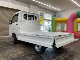 【毎日続々入庫中】新鮮な入庫したての車両が毎月約150台入庫します!新鮮な車両だから、価格に自信あります!仕入先が不明なお車は取り扱いません!「イイ車!イイ条件!イイ価格!」でご提供させていただきます