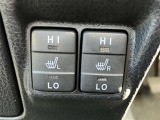 【運転席・助手席シートヒーター】寒い日に冷えやすい腰や肩に快適な温もりを伝えます。