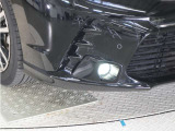 ◆フォグライト◆ 霧などの悪天候時、自車の位置を示すとともに前方や路肩が見えずらい時、近い位置をワイドに照らしてくれます