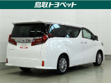 【まるごとクリーニングとは】外装だけでなく室内に関しても清掃・洗浄も徹底しているため、室内の清潔感も気になるという方も安心してお乗り頂けます。気になる臭いや汚れを残さないよう徹底しています。