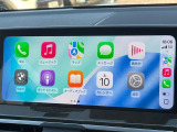 ●Apple Car Play:スマホとの有線接続で、ナビ・オーディオ再生などスマホのアプリ機能が画面でも使える便利機能です!