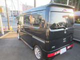 【お車でのアクセス】東名横浜町田ICが最寄。保土ヶ谷バイパス上川井ICから八王子街道(旧R16)を目黒交差点方面へ/国道246号目黒交差点から八王子街道を鶴ヶ峰方面へ。 東名高速脇の大きな看板が目印。