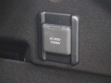 便利なアクセサリーコンセント(AC100V・1500W)が装備されています。ハイブリッドカー特有の大容量の電気エネルギーによりアウトドアシーンや停電などの非常時に便利な機能です。