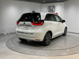 自動車保険・JAFも取り扱っております。また、お客様のご希望で保証延長(有償・一部の車種では取り扱いできません)もご準備しております。