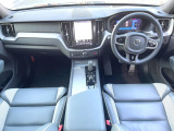 XC60 B6 AWD Rデザイン 4WD 