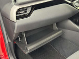 グローブボックスです。