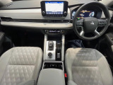 アウトランダー PHEV 2.4 P 4WD 