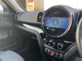 ◆LIBERALAは、輸入車選びの新たなスタイルを提案するインポート・セレクト・ブランドです。オーナー様となる方がクルマから直接感じる感性を第一にした、最良の一台との出会いをコーディネートいたします。