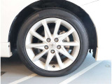 ☆自動車保険も私たちにお任せ下さい!当社は土・日曜日も営業しておりますので万が一のときも安心ですね♪今ご加入の保険証をご持参いただければ簡単に保険診断等も承りますのでお気軽にご相談ください♪