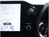 ポケットやバッグからキーを出さずにスマートに乗り込め、ボタンプッシュでおしゃれにエンジンスタートです。盗難防止イモビライザーも装備で安心です!