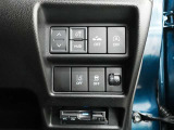 但し同じお車に複数のお客様からご商談をいただく場合が御座います。