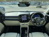 XC40 ウルトラ B4 AWD 4WD 