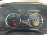 【スピードメーター】メーターがシンプルで見やすく運転しやすいですね!