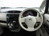 運転席はその車の重要ポイント。ぜひ実際にご乗車ください。お待ちしております。