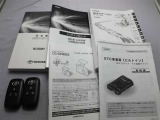 取説・メンテナンスノート・スマートキーの3点セットです。