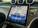 バックカメラにより駐車時の後方確認も楽にできます。