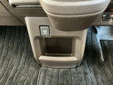 車を初めて購入されるお客様や、車にあまり詳しくないお客様にもわかりやすく丁寧に説明させて頂きます♪