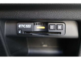 ETC2.0の車載機搭載です!!ETCカードを挿入すれば料金所はノンストップで通過できます。ETC限定の割引や、高速道路の情報提供サービスを利用できます♪