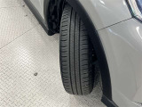 タイヤサイズは195/60R17!残り溝は6ミリ程度です!