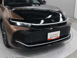 プリクラッシュセーフティに交差点右折時の対向直進車、右左折時の対向方向から横断歩行者・自転車運転者も検知可能にした「Toyota Safety Sense」を装備しています。