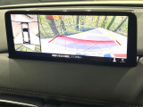 【360&deg;ビューモニター】専用のカメラにより、上から見下ろしたような視点で360度クルマの周囲を確認することができます☆死角部分も確認しやすく、狭い場所での切り返しや駐車もスムーズに行えます。