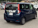 とても便利な【両側電動スライドドア】ドアハンドを少し引くだけでリアドアが自動開閉します。