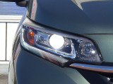 ★LEDヘッドライト搭載★ 白っぽく光る明るく省電力なLEDライト!先進的な白い輝きでフロントフェースを引き締めます☆