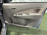 お車の情報が載ったカルテをお渡ししております。