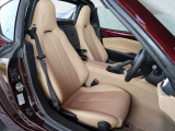 神戸マツダ神戸西インター店は、通常ディーラー+&alpha;の次世代型店舗としてROADSTER EXPERIENCE SPACEの冠を掲げ、「いつでも・誰でも・気軽に会いに行ける」ロードスターUカー専門店。