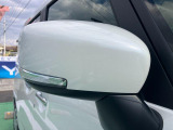 ウインカー付きドアミラーで対向車からの視認性もバッチリ☆