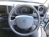 ☆車の保険は買ったところで加入するのがベストです。保険に関しても大手保険代理店をしておりますので安心してお任せください。不慮の事故の際も自社鈑金工場と連携して修理を進めてまいります☆