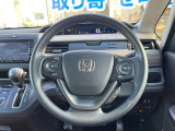 【ステアリングスイッチ】運転中、前方から目線をそらすことなく、オーディオ等の操作が可能な便利機能!安心&快適なドライブを演出してくれます♪