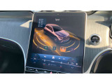 【DYNAMIC SELECT】選んだモードに応じてエンジン、トランスミッション、ステアリング、サスペンションの設定が統合制御されます。