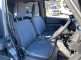 使いやすい運転席です
