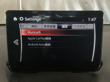 Bluetoothに接続することで、スマートフォンに入っている音楽アプリを車内で楽しめたり、通話が出来ます♪