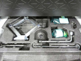 【パンク修理キット】パンク修理キットが付属します。※応急用タイヤは付属しておりません。※損傷の状態によっては修理できない場合があります。